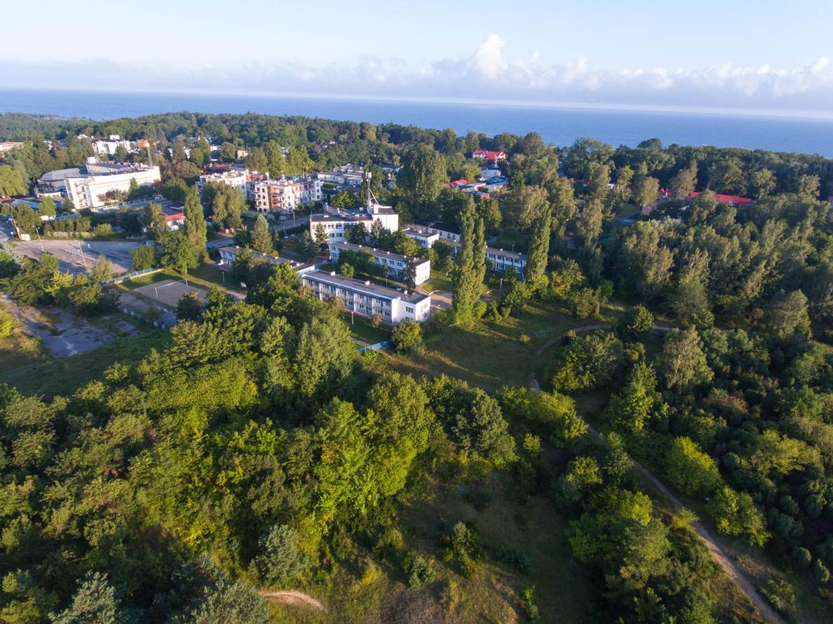 Hotel Osrodek Wczasowy Helios Jastrzębia Góra Exteriér fotografie